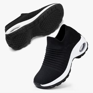 STQ Slip On Breathe Mesh Walking Shoe Womens Size 8.5 Black NWOT